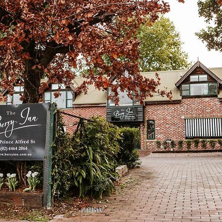 The Berry Inn Bagian luar foto