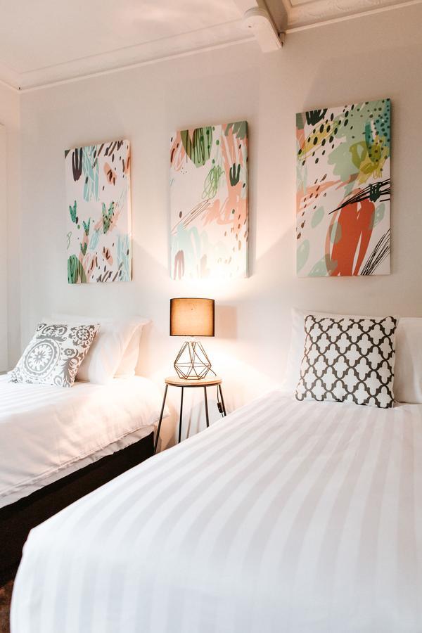 The Berry Inn Bagian luar foto